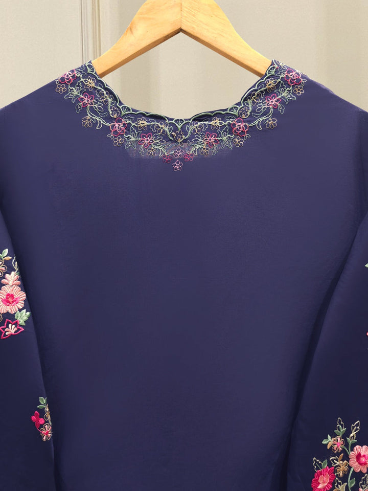 3 Piece - Embroidered Lawn Suit S111924