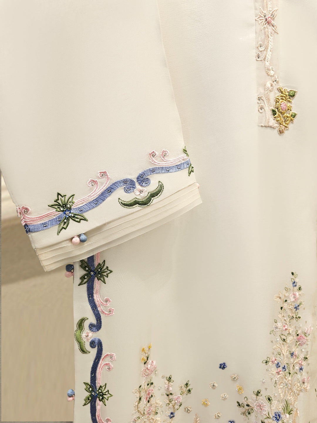 3 Piece - Pure Organza Embroidered Suit S111674