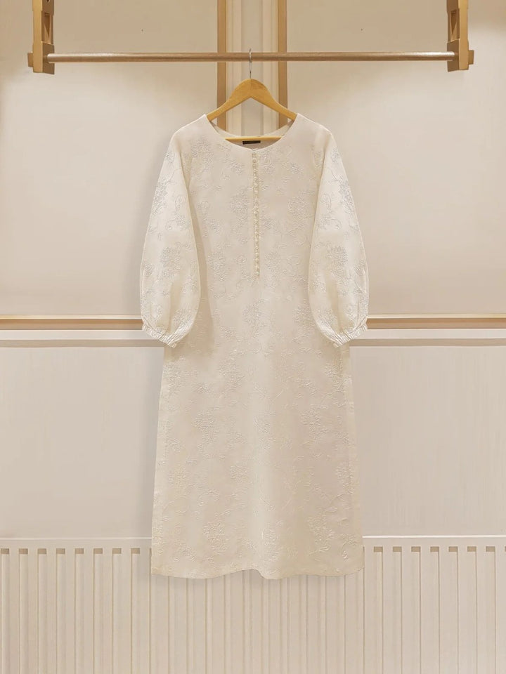 AGHA NOOR WHITE CAMBRIC COTTON SHIRT, TROUSER WITH CHIFFON DUPPATA