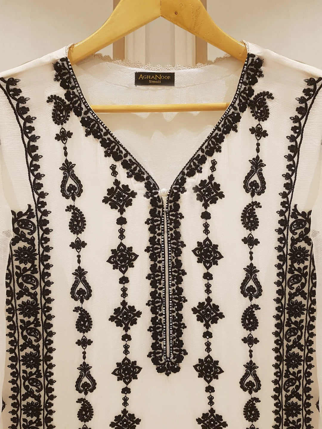 PURE CHIFFON HEAVILY EMBROIDERED SHIRT AND PANTS S106823