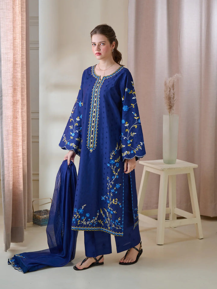 Embroidered Jacquard Suit S110141