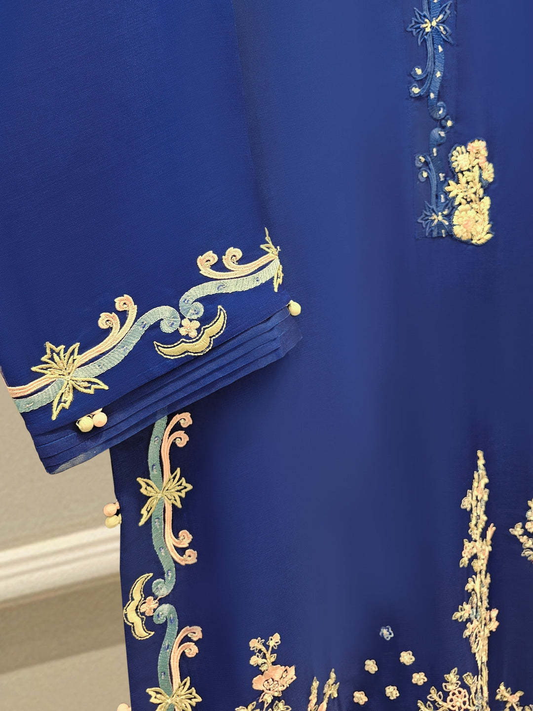 3 Piece - Pure Organza Embroidered Suit S111652