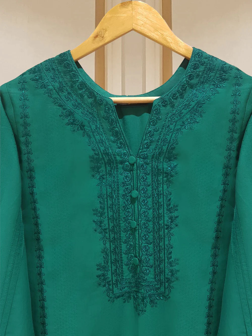 PURE EMBROIDERED JACQUARD LAWN SHIRT S106904