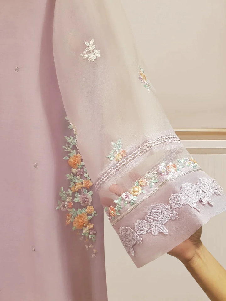 THREE PIECE PURE ORGANZA SHIRT & EMBROIDERED DUPATTA S107511