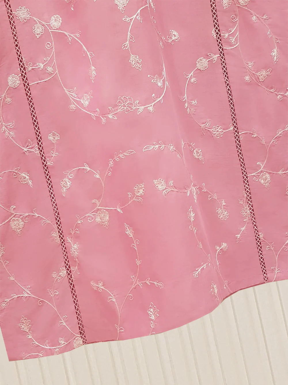 TWO PIECE FINE PIMA FULLY EMBROIDERED SHIRT WITH PANTS S107561