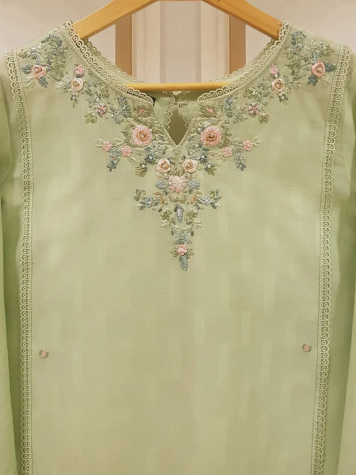 TWO PIECE FINE JACQUARD LAWN EMBROIDERED SHIRT WITH CHIFFON DUPATTA S107583