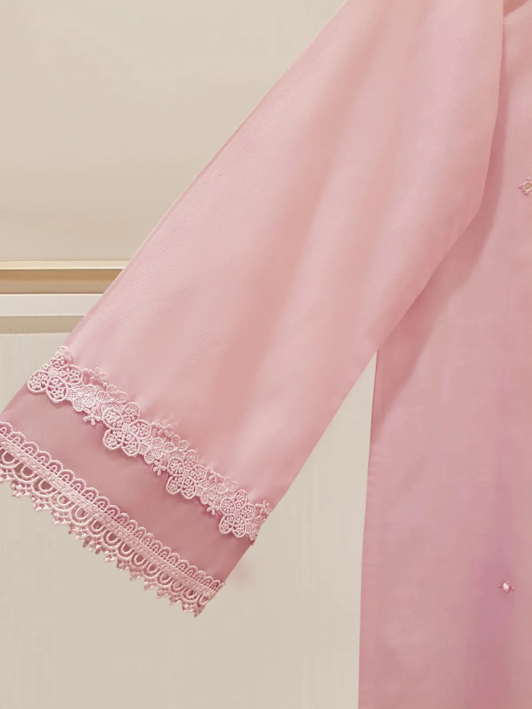 TWO PIECE FINE JACQUARD LAWN EMBROIDERED SHIRT WITH CHIFFON DUPATTA S107612