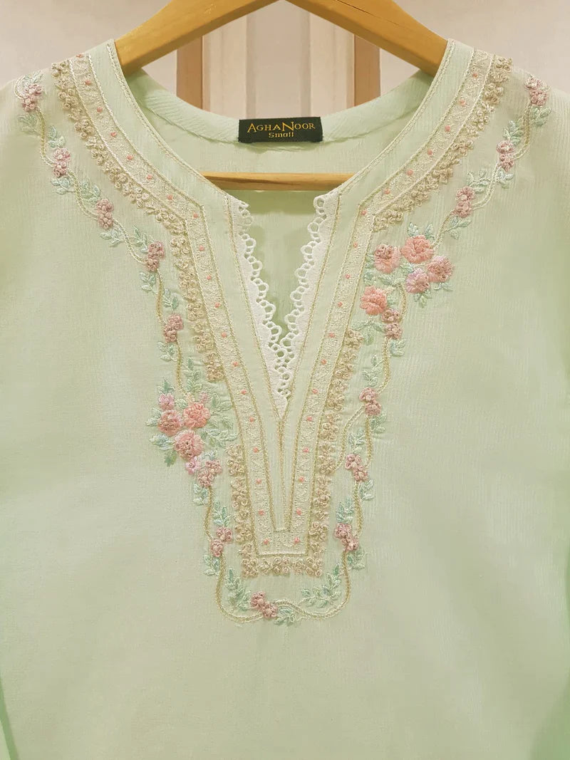 TWO PIECE FINE JACQUARD LAWN EMBROIDERED SHIRT WITH CHIFFON DUPATTA S107625
